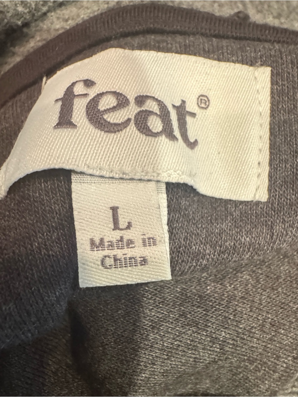 FEAT Blanketblend Hoodie - Picture 9 of 12